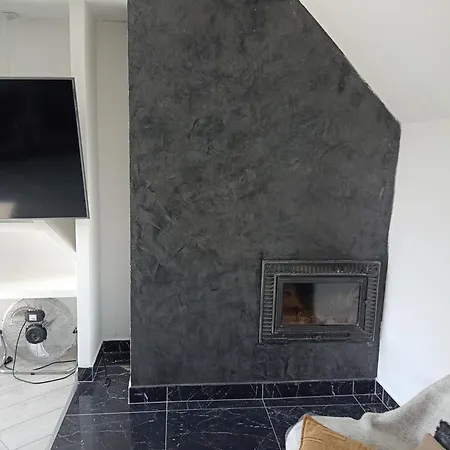 Lodge Nadbrzegiem Szczycionek - Caloroczne Nad Jeziorem Szczytno (Warmian-Masurian)