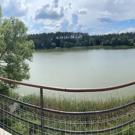Letniskowe Szczycionek Lodge *