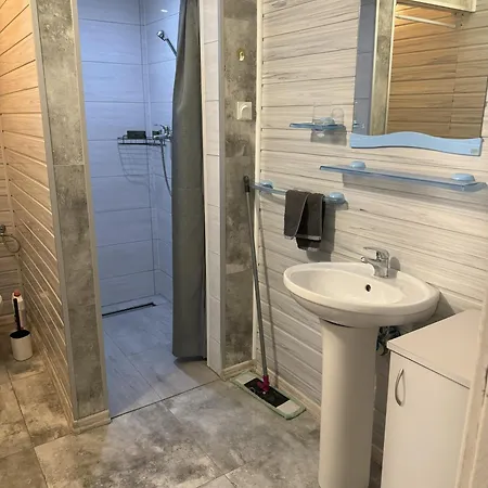 Nadbrzegiem Szczycionek - Caloroczne Nad Jeziorem