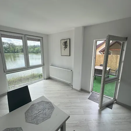 Lodge Nadbrzegiem Szczycionek - Caloroczne Nad Jeziorem Szczytno (Warmian-Masurian)