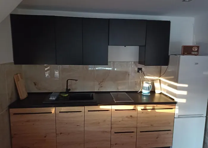 Domki Letniskowe Szczycionek Lodge *