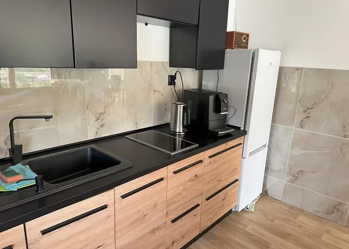 Domki Letniskowe Szczycionek Lodge *